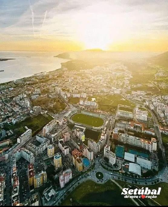 Setubal Rp House Apartamento Perto Do Mar E Comercio Na Luisa Todi Kültér fotó